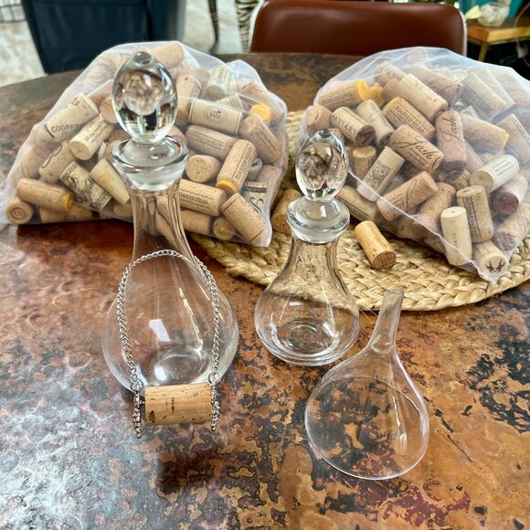 SALE!  GREAT GIFT!  The Wine Enthusiast: Wine for Later Set - Picture 5 of 9